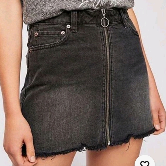 We The Free Dresses & Skirts - We The Free Denim Mini Skirt. Size 29